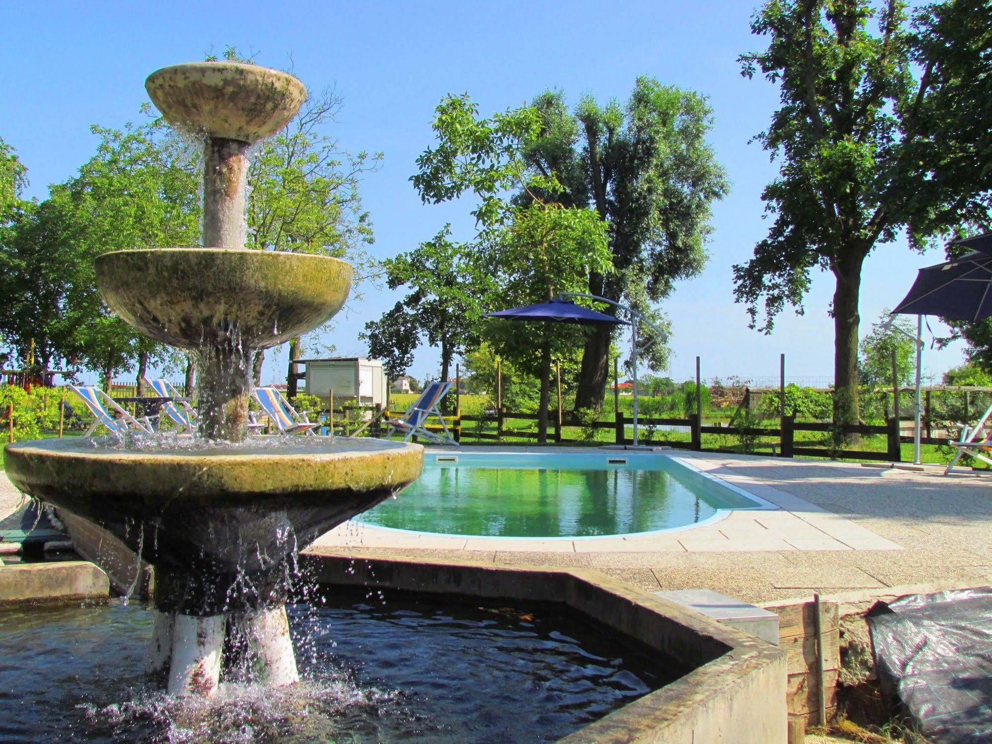 Agriturismo Ca' Alleata Caorle Luaran gambar