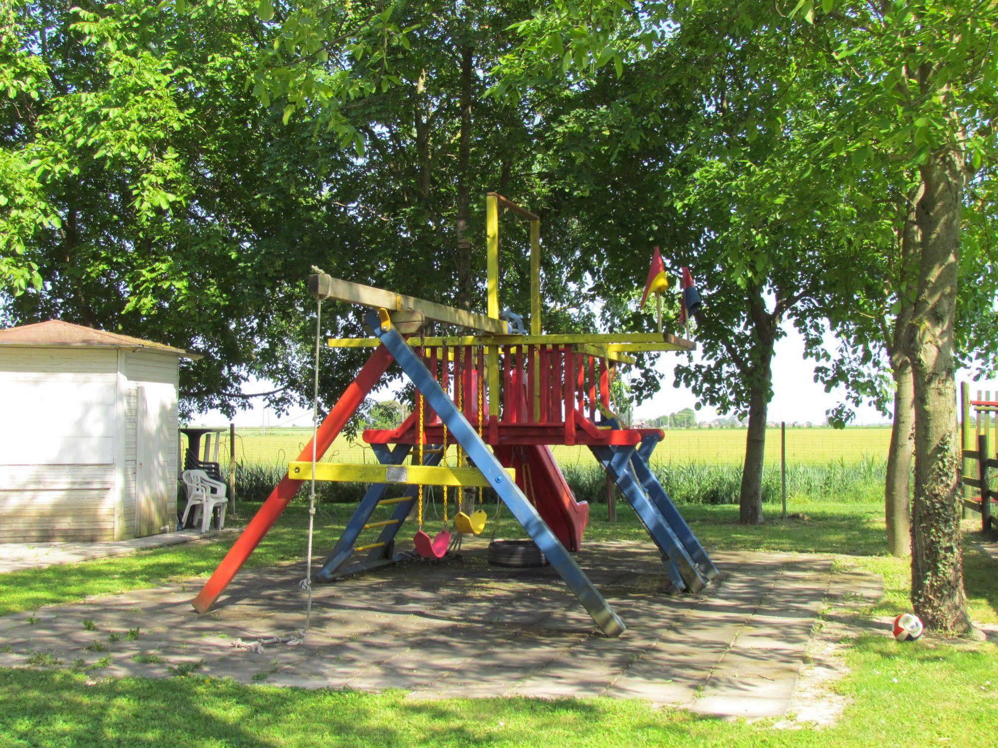 Agriturismo Ca' Alleata Caorle Luaran gambar